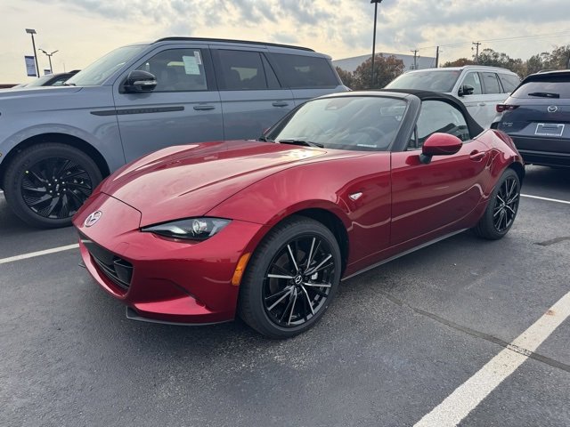 New 2025 MAZDA MX-5 Miata Grand Touring image 4