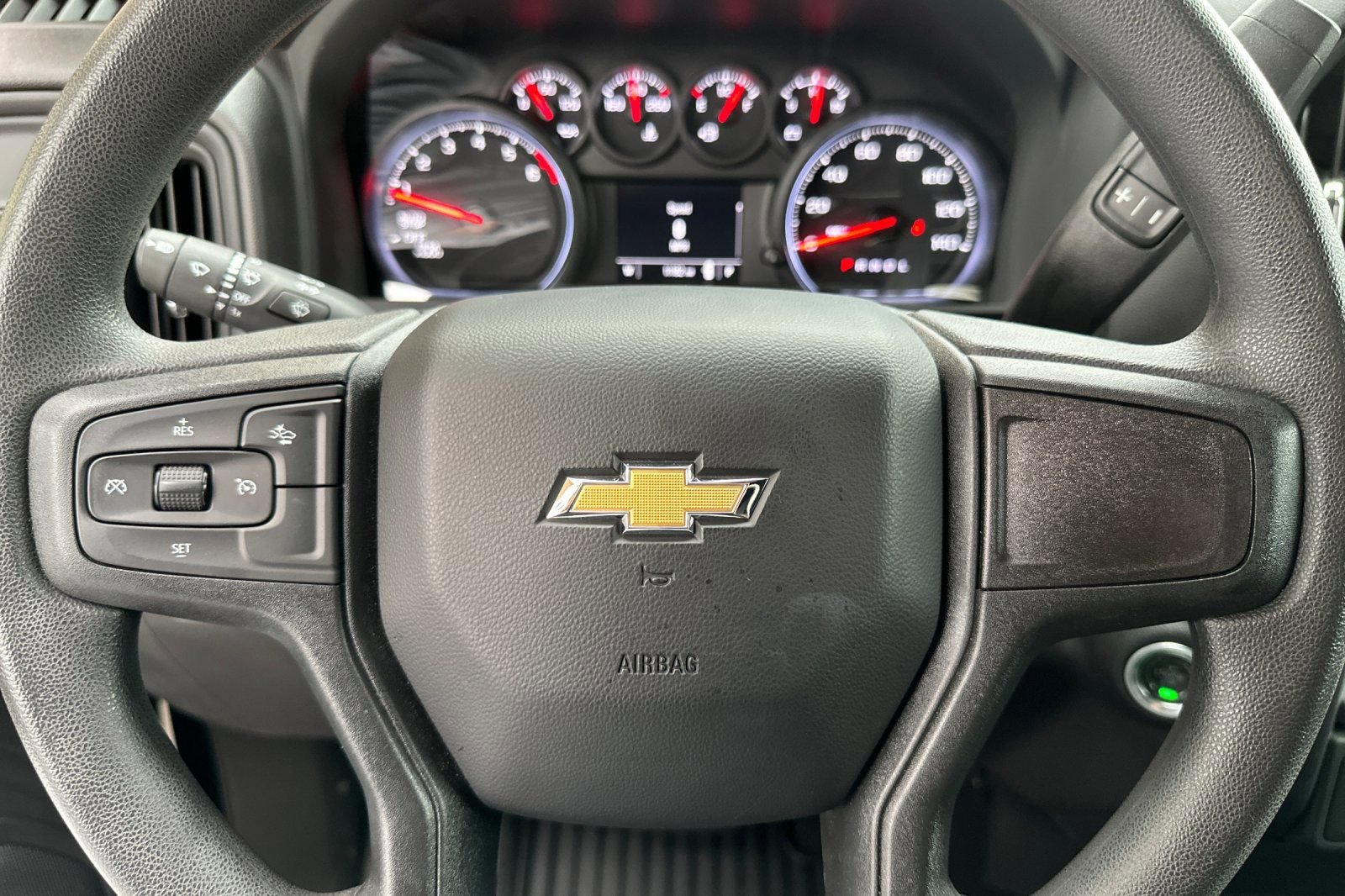 Certified 2024 Chevrolet Silverado 1500 Custom image 23