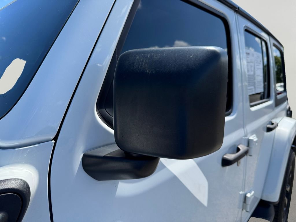 Used 2023 Jeep Wrangler Unlimited Sahara w/ Cold Weather Group AWD/4WD image 11