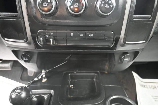 Used 2014 RAM 2500 Tradesman w/ Chrome Appearance Group AWD/4WD image 21