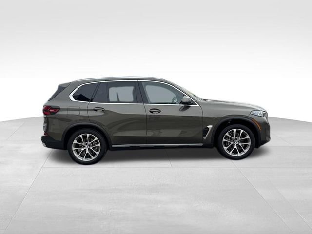 Certified 2025 BMW X5 xDrive40i image 10