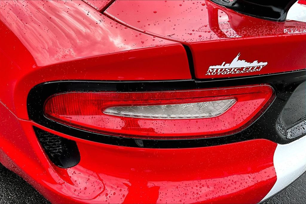 Used 2013 SRT Viper GTS RWD image 15