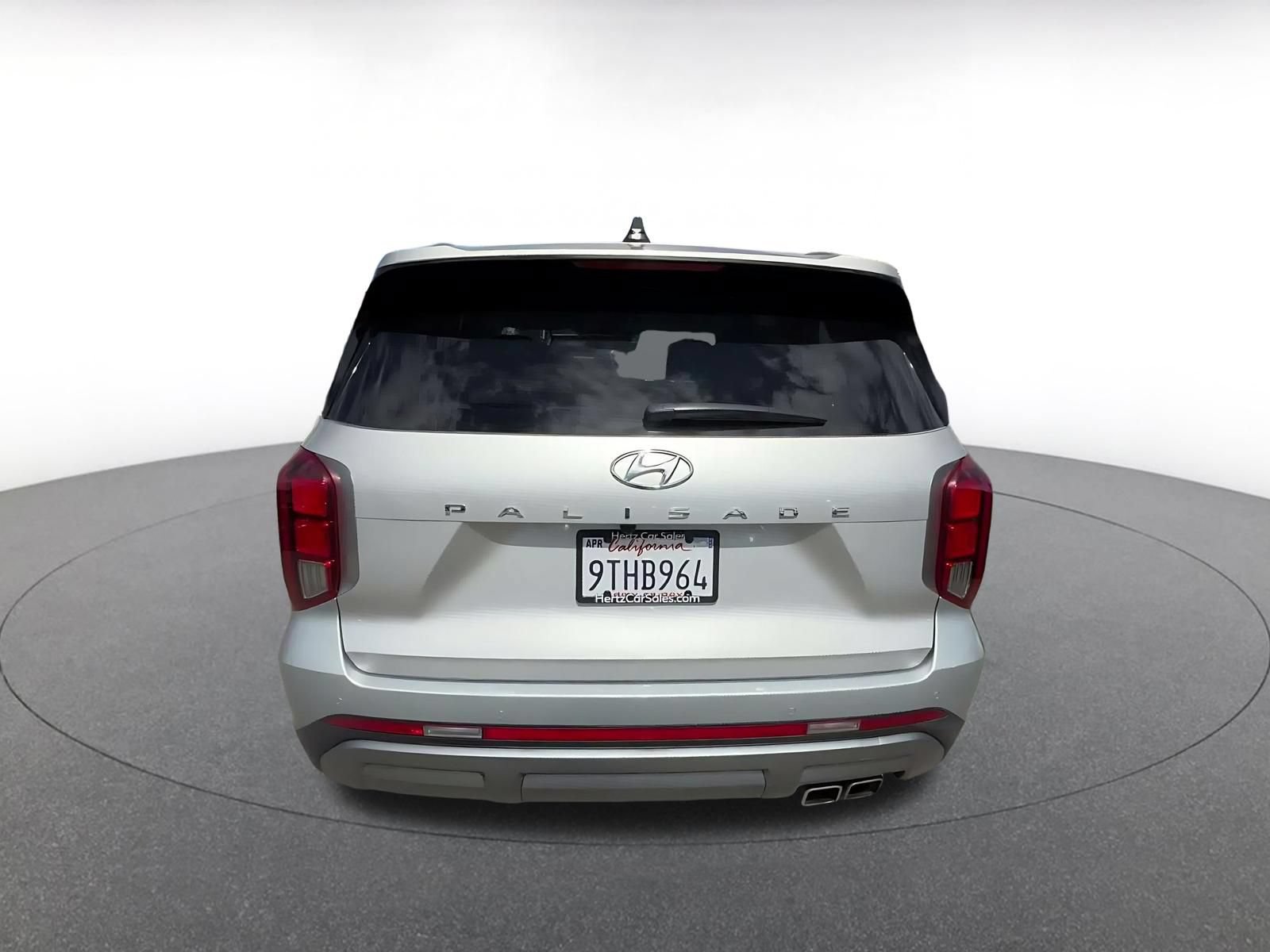 Used 2025 Hyundai Palisade SEL FWD image 12