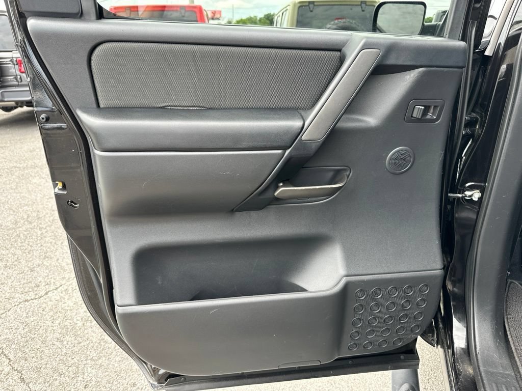 Used 2012 Nissan Titan S w/ S Popular Equipment Pkg RWD image 16
