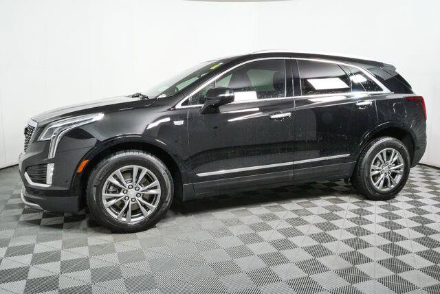 Certified 2023 Cadillac XT5 Premium Luxury w/ Technology Package FWD image 3