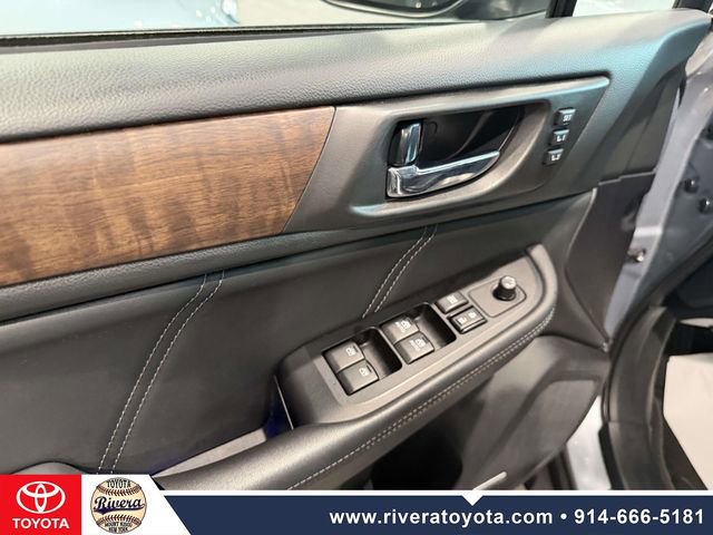 Used 2018 Subaru Outback 2.5i Limited AWD/4WD image 9