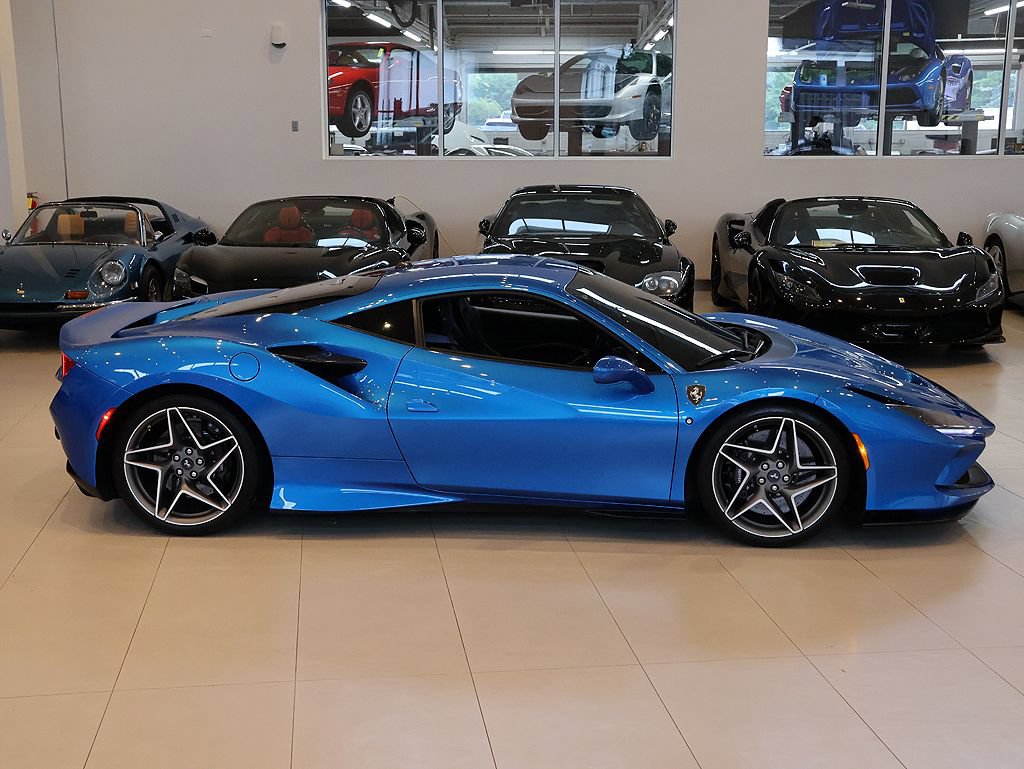 Certified 2020 Ferrari F8 Tributo RWD image 34