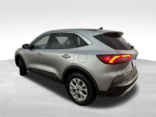 Used 2024 Ford Escape Active AWD/4WD image 5