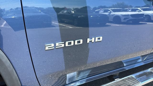 Used 2025 Chevrolet Silverado 2500 LTZ w/ LTZ Premium Package AWD/4WD image 41