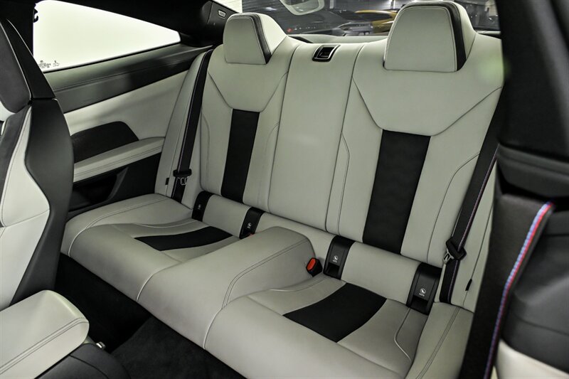 Used 2021 BMW M4 Competition w/ Executive Package RWD image 20