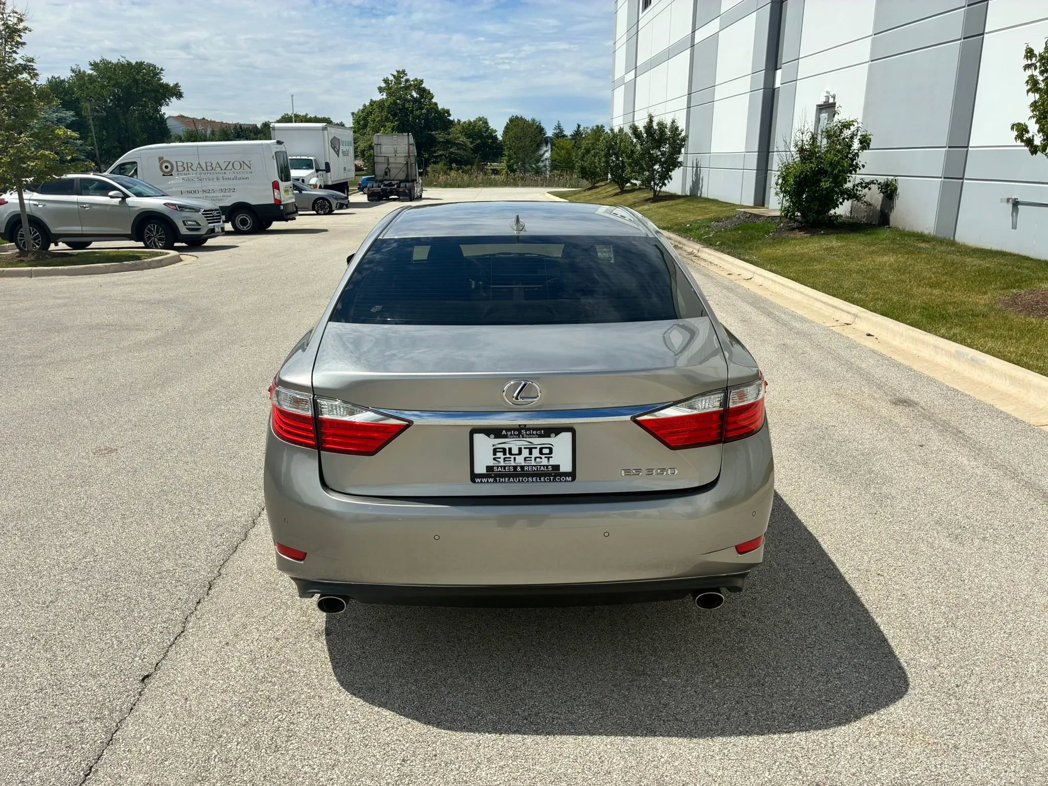 Used 2015 Lexus ES 350 w/ Luxury Package FWD image 6