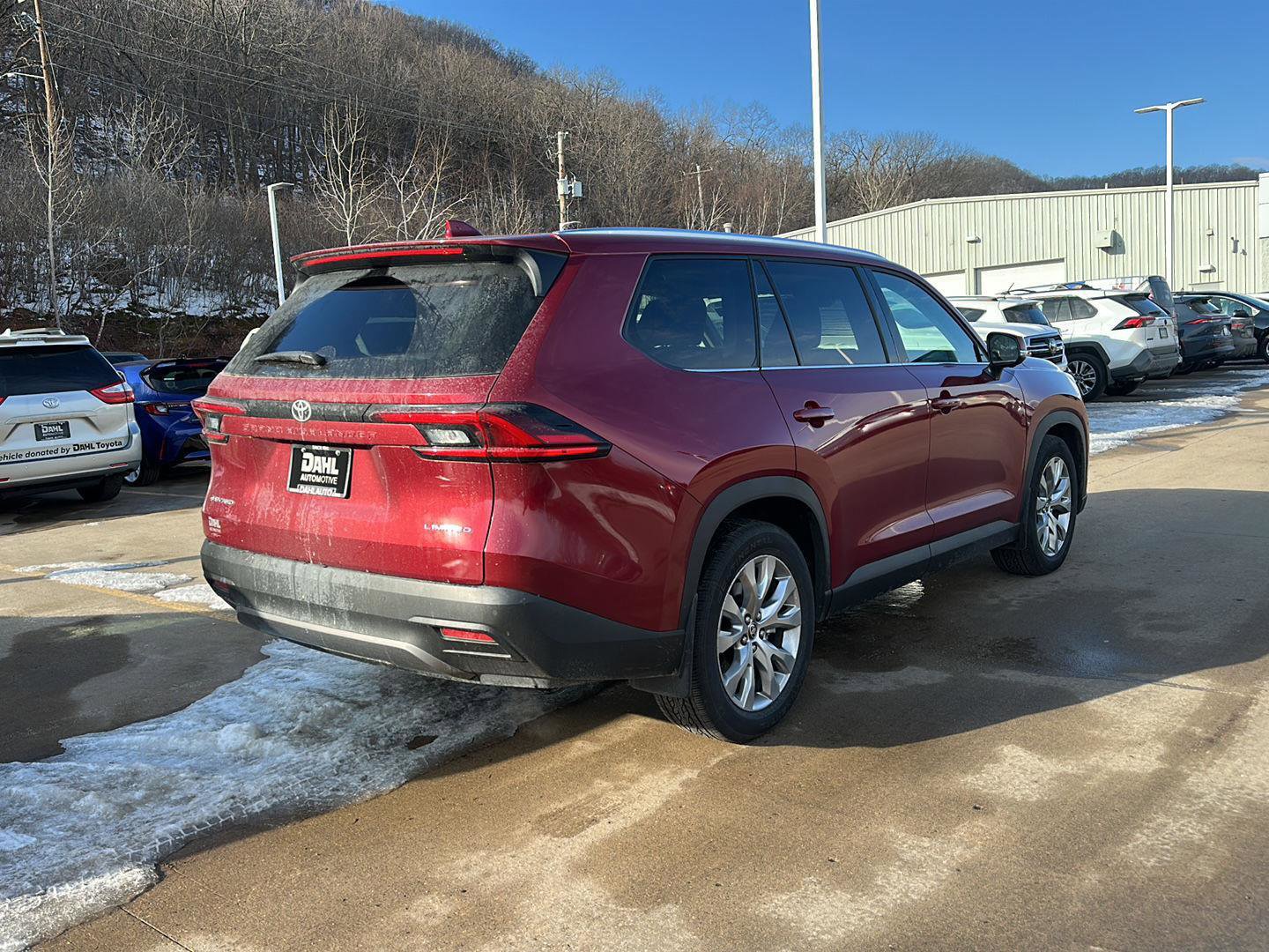 Used 2025 Toyota Grand Highlander AWD Hybrid image 7