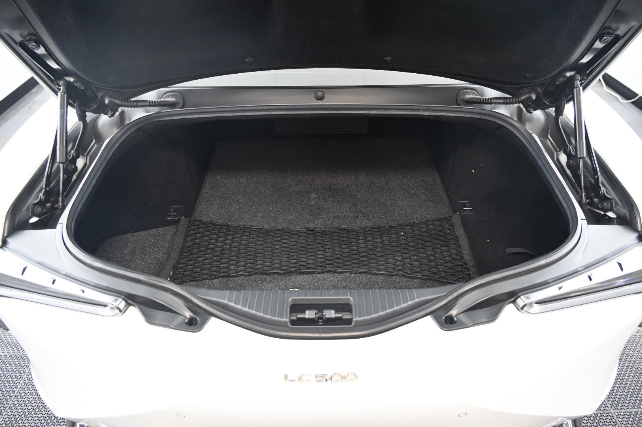 Used 2018 Lexus LC 500 Coupe w/ Touring Package image 39