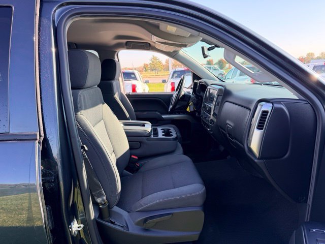 Certified 2018 Chevrolet Silverado 1500 LT w/ All Star Edition AWD/4WD image 11