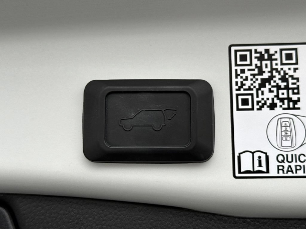 Certified 2023 Toyota RAV4 XSE AWD/4WD image 17