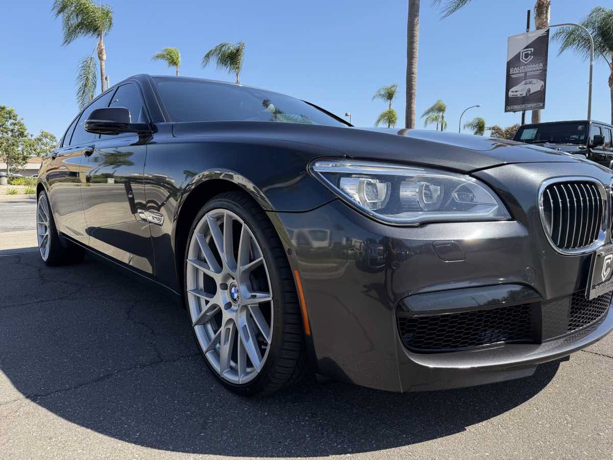 Used 2015 BMW 750Li RWD image 10