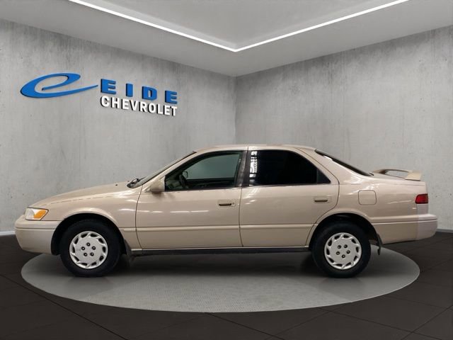 Used 1998 Toyota Camry LE FWD image 8