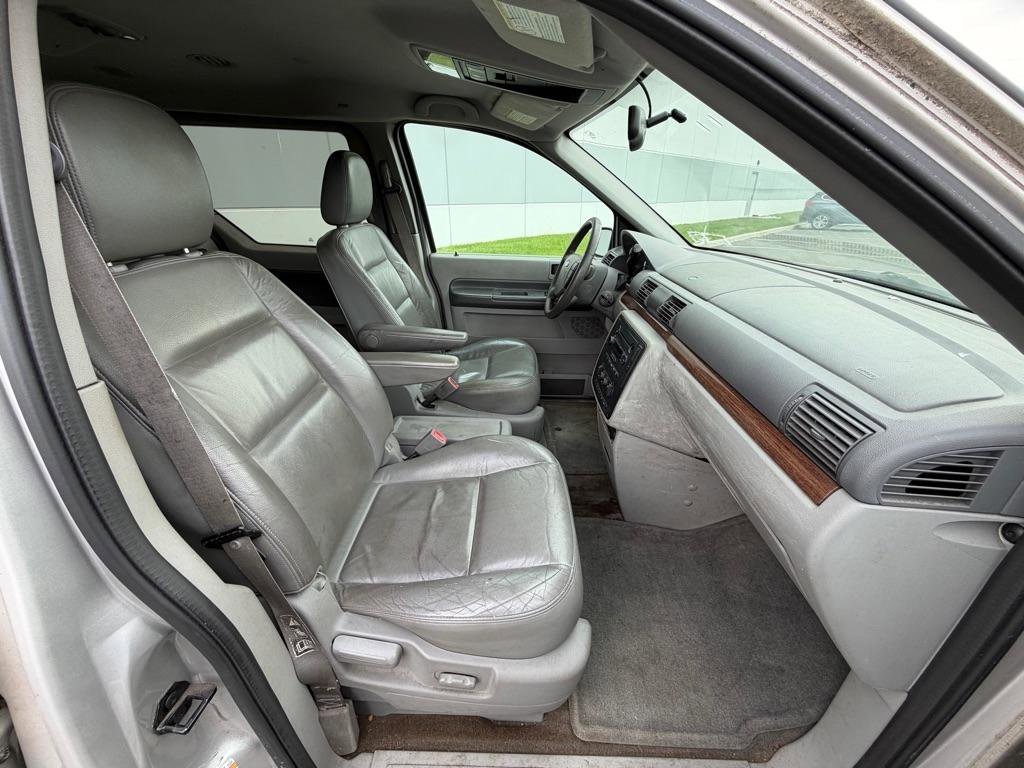 Used 2004 Ford Freestar SEL FWD image 10