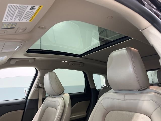 Used 2023 Lincoln Corsair Reserve w/ Equipment Group 201A image 51