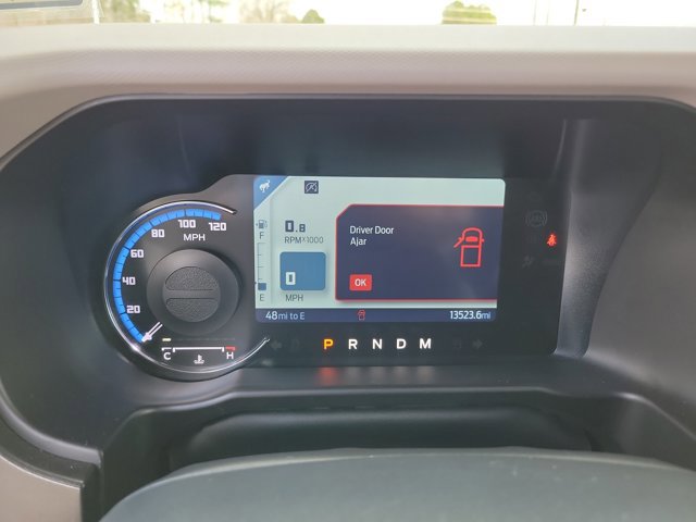 Used 2023 Ford Bronco Wildtrak image 25