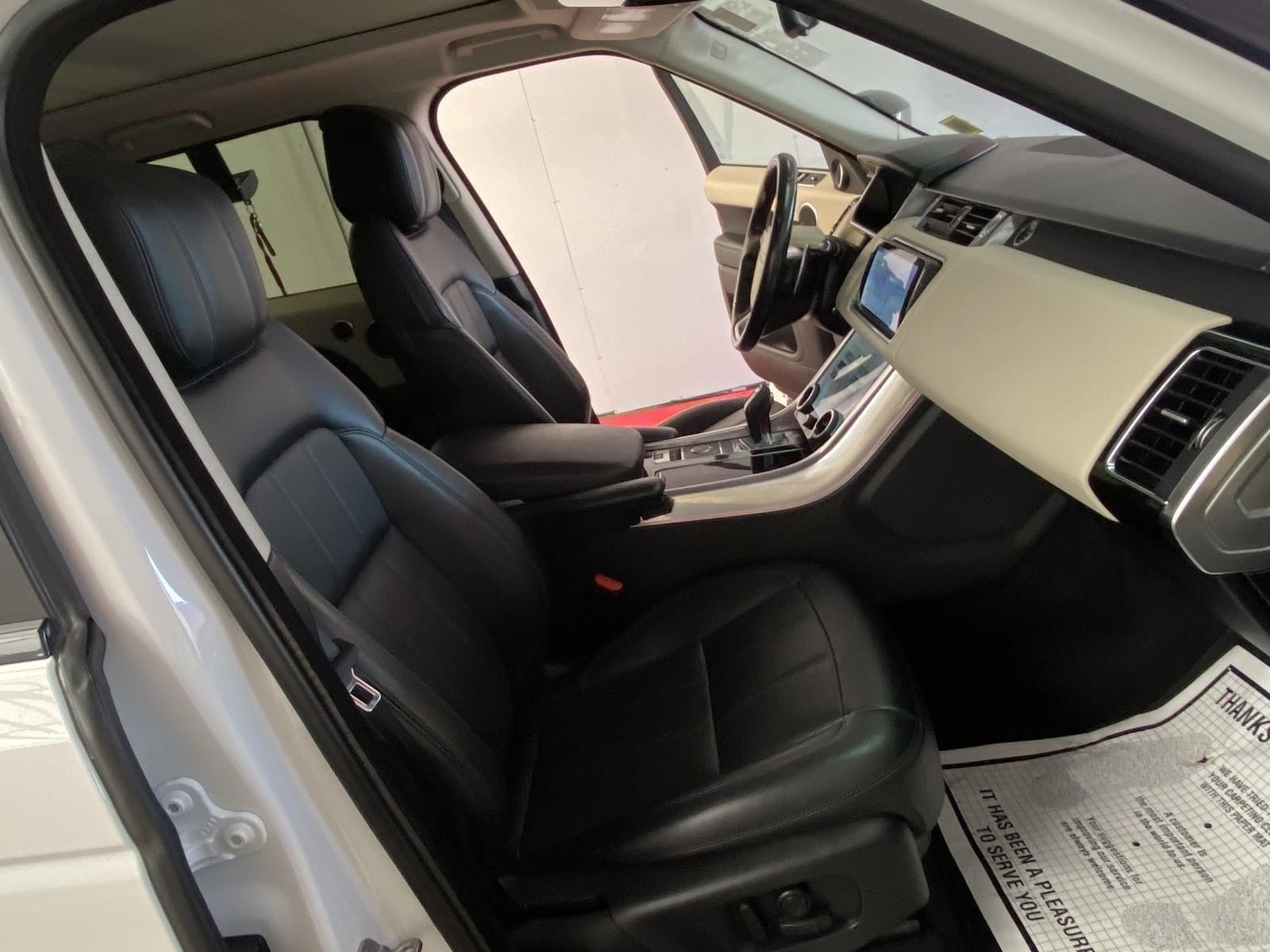 Used 2022 Land Rover Range Rover Sport HSE Silver Edition AWD/4WD image 9