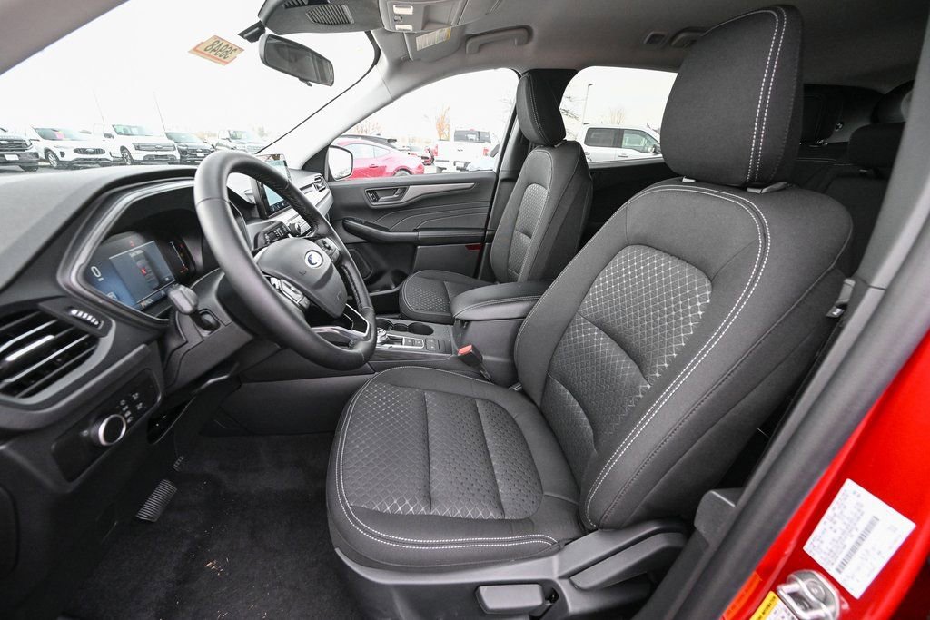 New 2026 Ford Escape Active w/ Cold Weather Package image 15