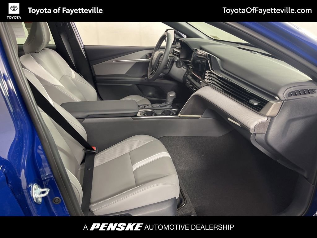 Used 2026 Toyota Camry SE FWD image 6