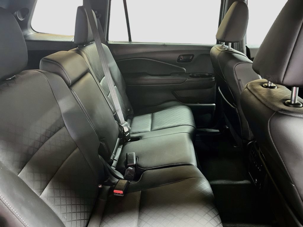 Used 2023 Honda Passport Elite image 29