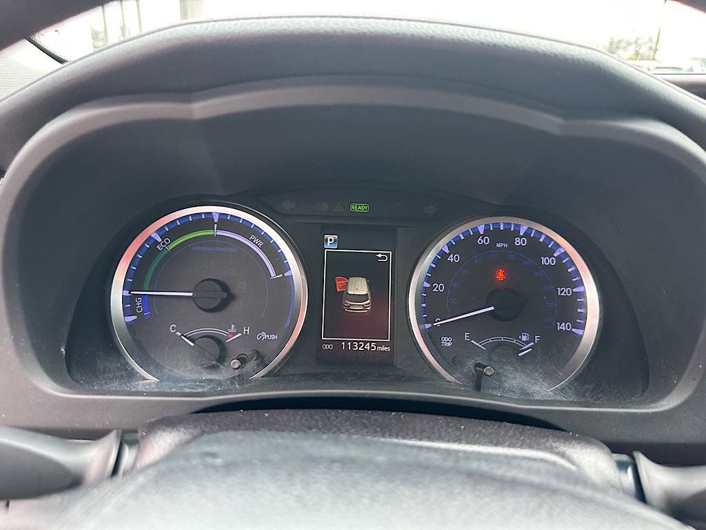 Certified 2018 Toyota Highlander LE image 21