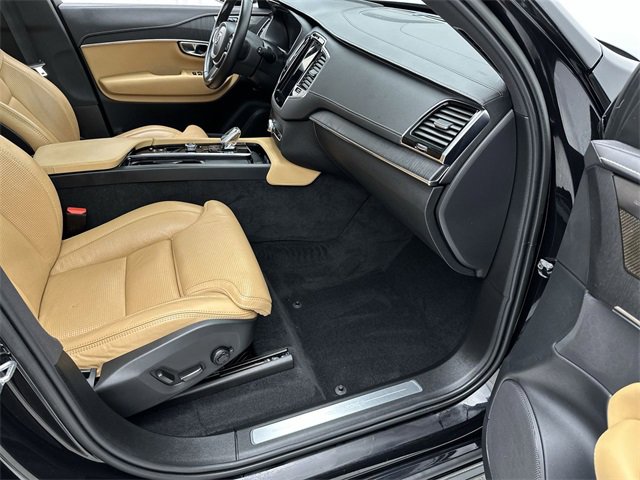 Certified 2022 Volvo XC90 T8 Inscription image 26