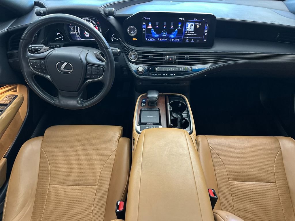 Used 2021 Lexus LS 500 w/ Accessory Package (Z1) image 12