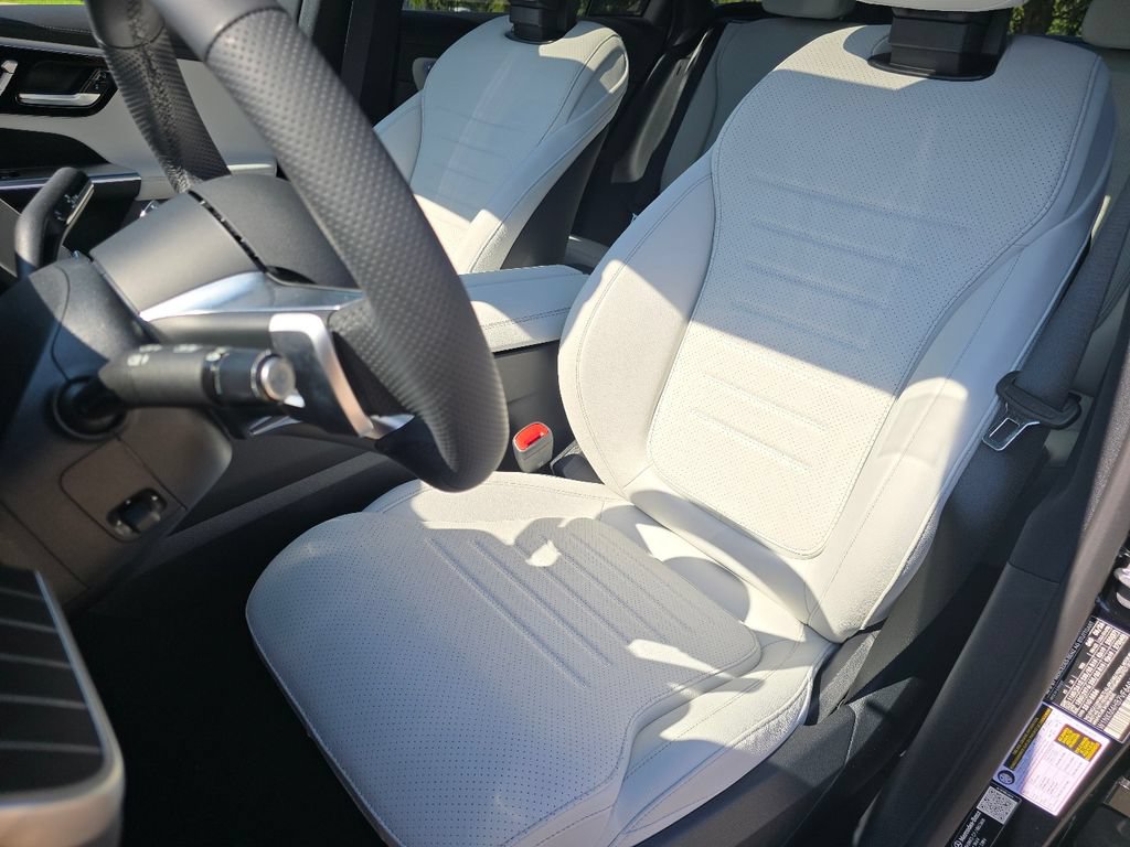 New 2027 Mercedes-Benz GLC 300 4MATIC image 23