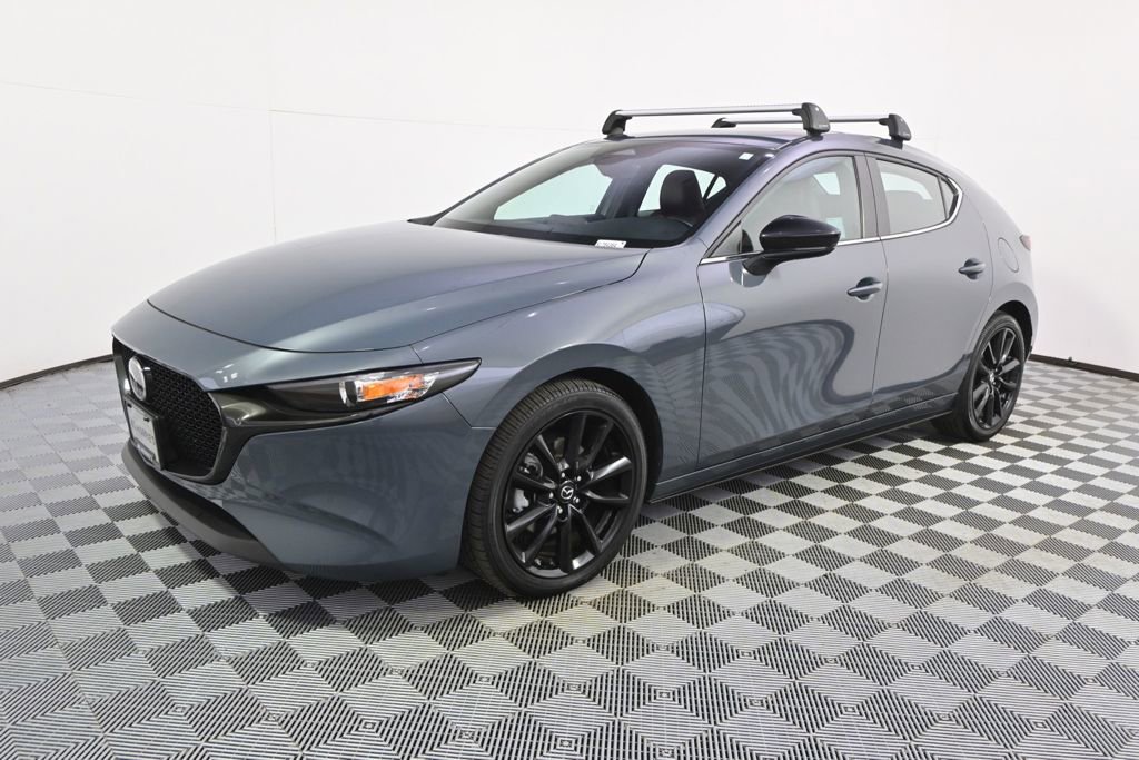 Used 2025 MAZDA MAZDA3 Carbon AWD/4WD image 2