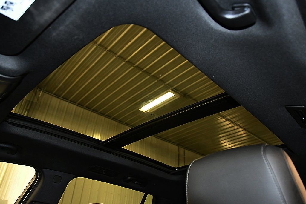 Used 2024 Cadillac XT6 Luxury w/ LPO, Floor Liner Package image 27