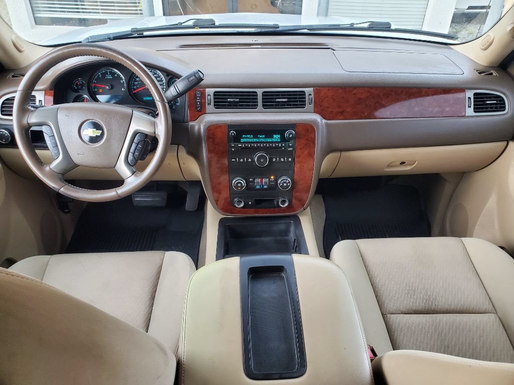 Used 2011 Chevrolet Avalanche LS RWD image 22
