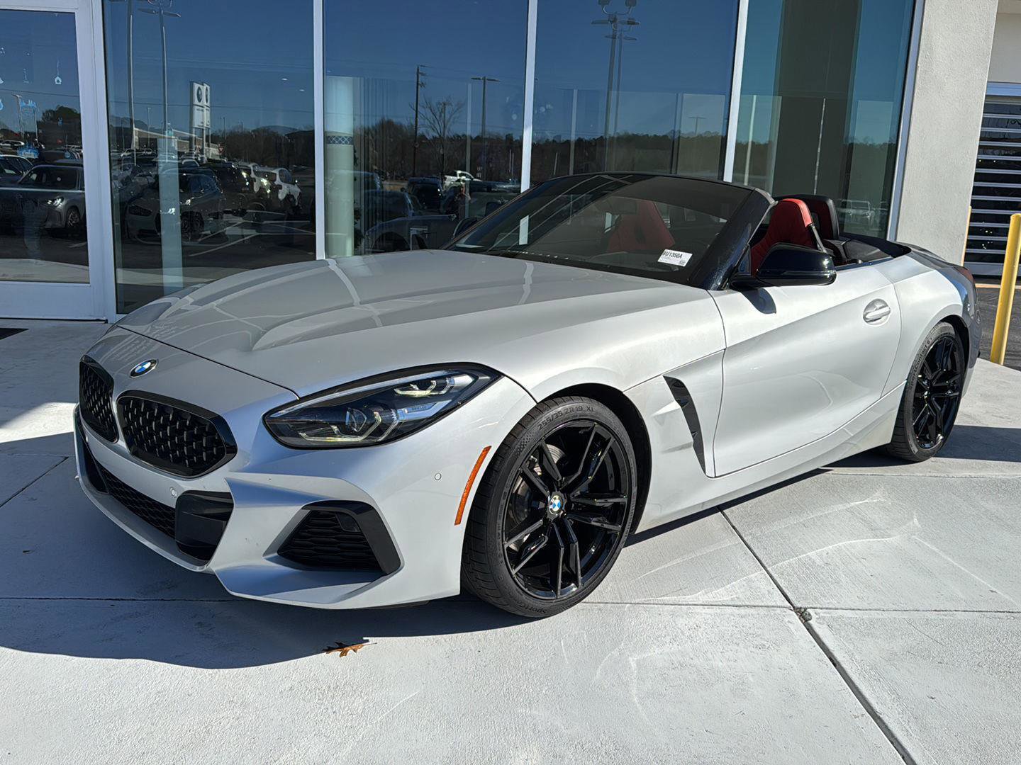 Certified 2022 BMW Z4 sDrive30i w/ M Sport Package image 23