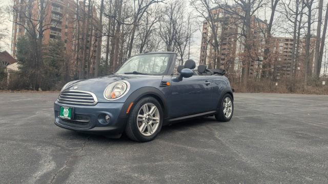 Used 2011 MINI Cooper Convertible image 19