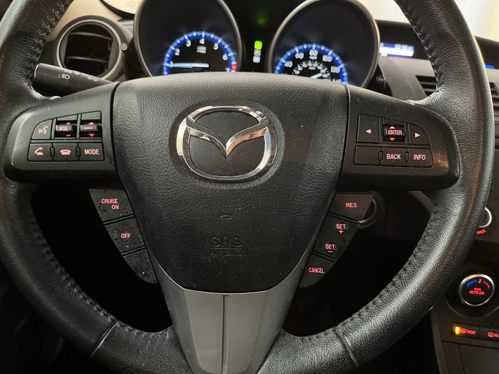 Used 2013 MAZDA MAZDA3 i Touring w/ Preferred Equipment Pkg image 19