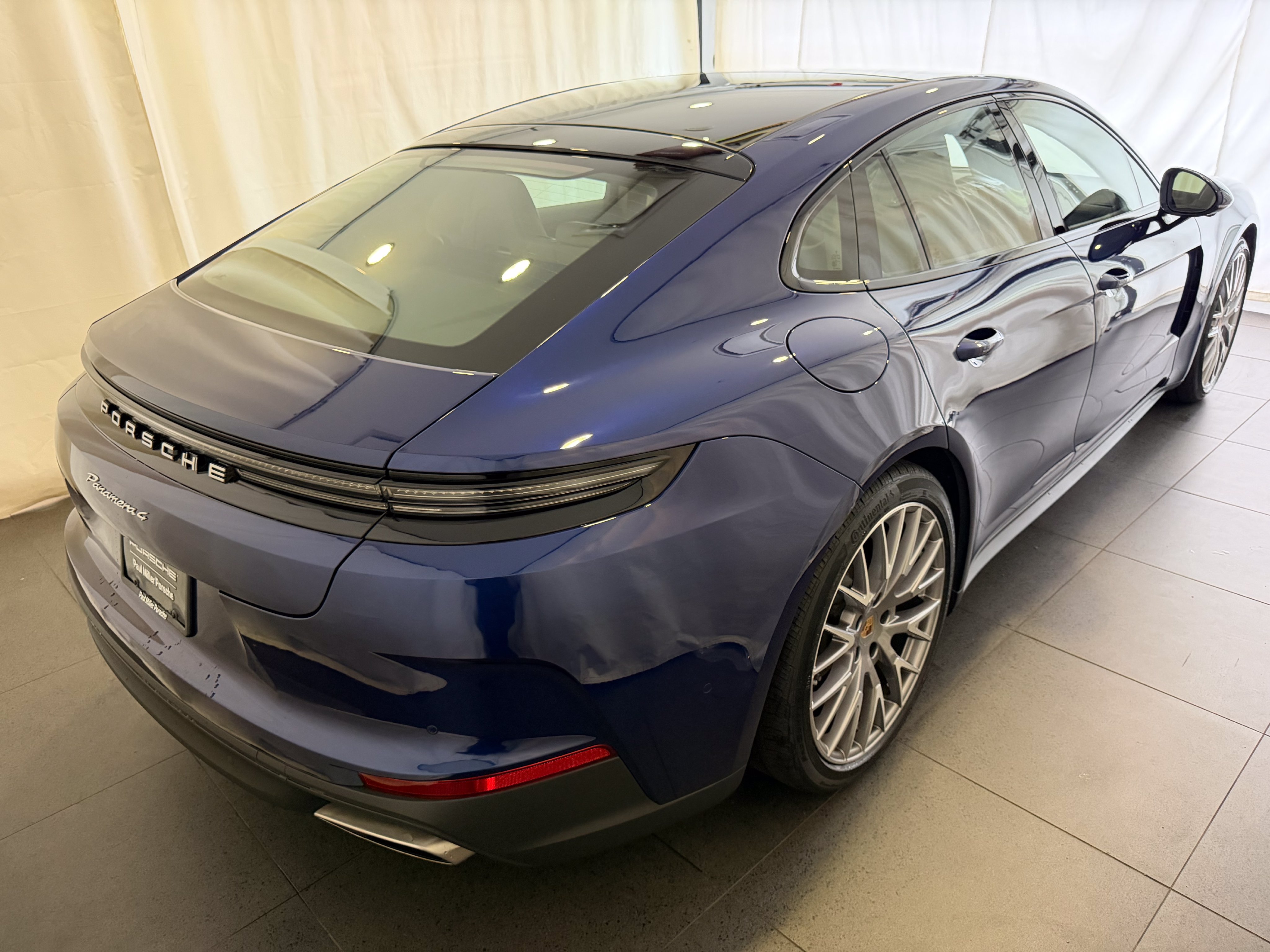 New 2026 Porsche Panamera 4 AWD/4WD image 9