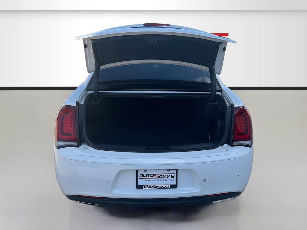 Used 2023 Chrysler 300 Touring L w/ Popular Equipment Group AWD/4WD image 26