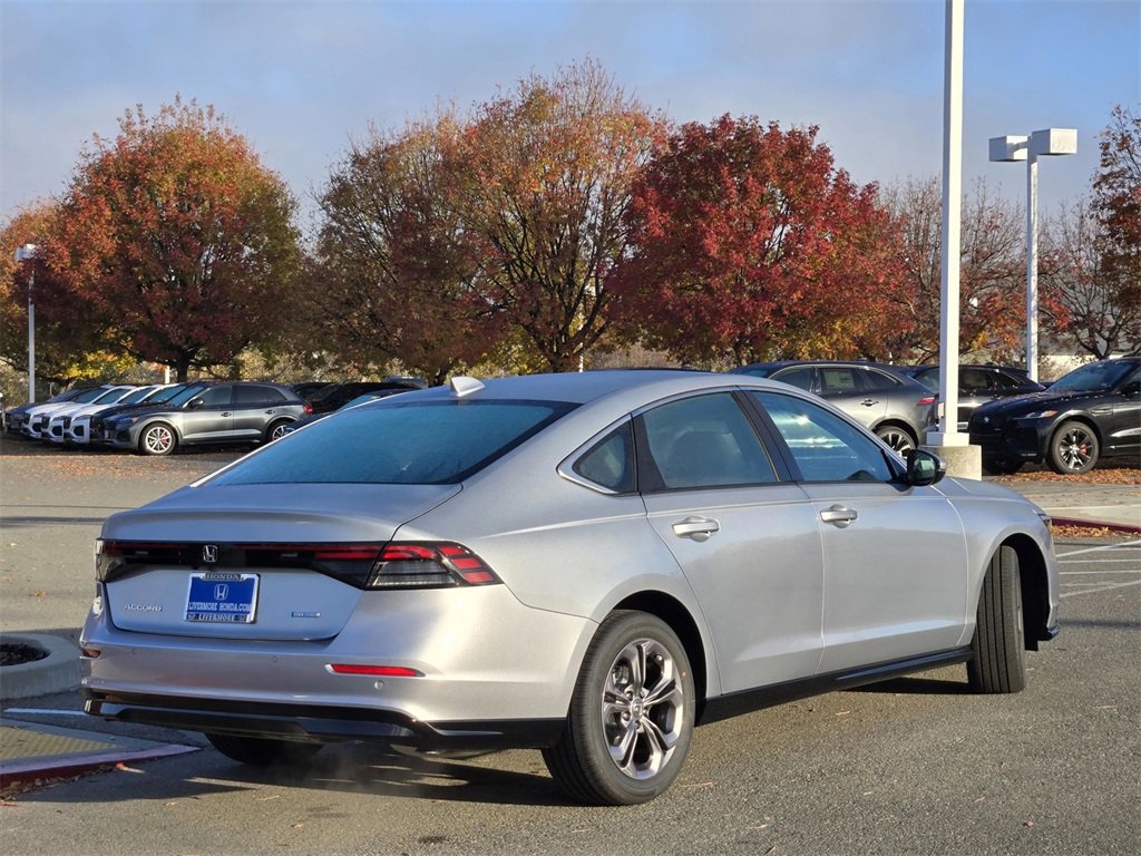 New 2025 Honda Accord EX-L image 4