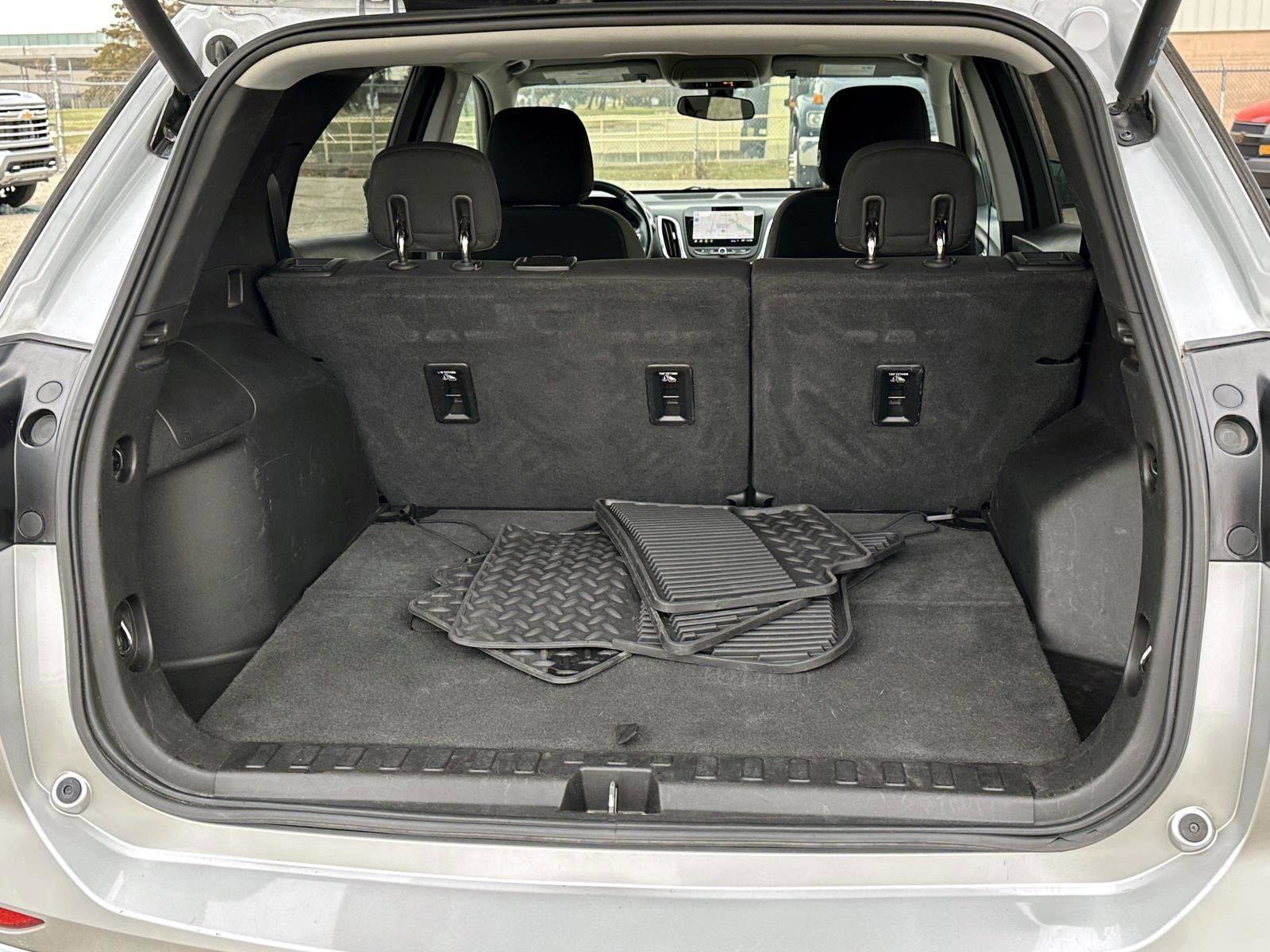 Used 2019 Chevrolet Equinox LT image 9