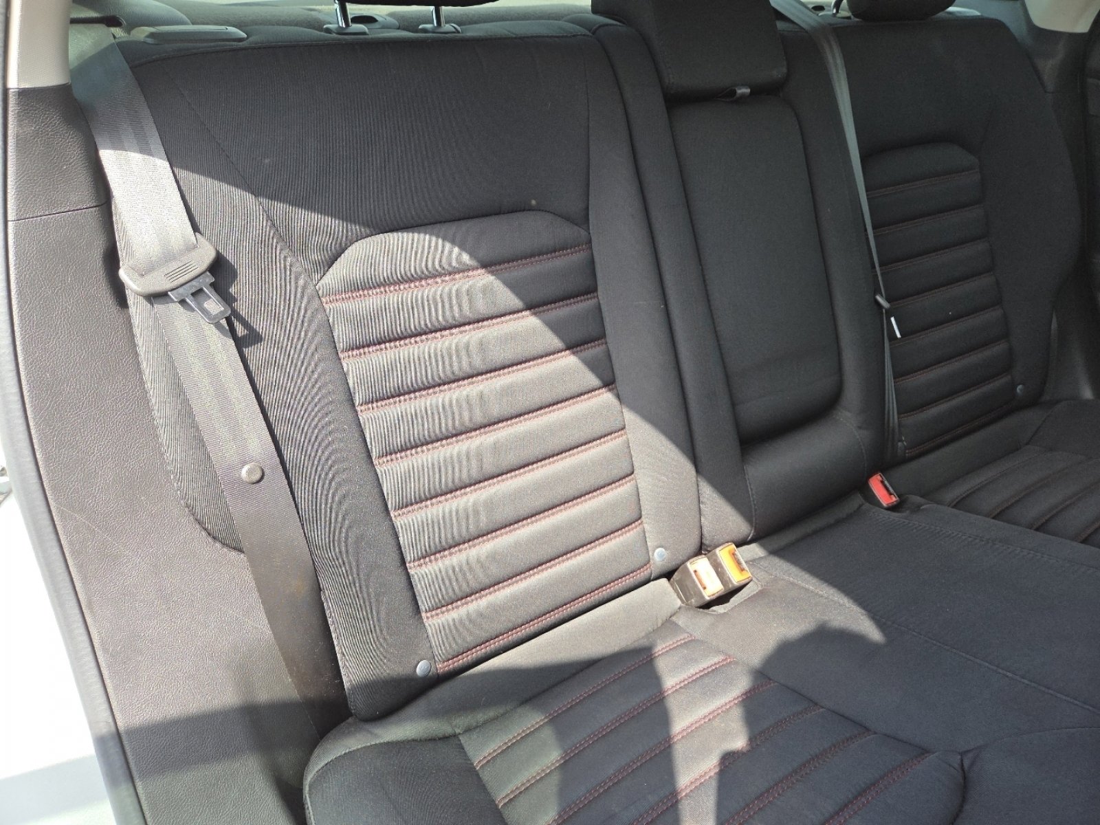 Used 2016 Ford Fusion SE image 19