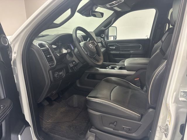 Used 2025 RAM 2500 Laramie AWD/4WD image 10