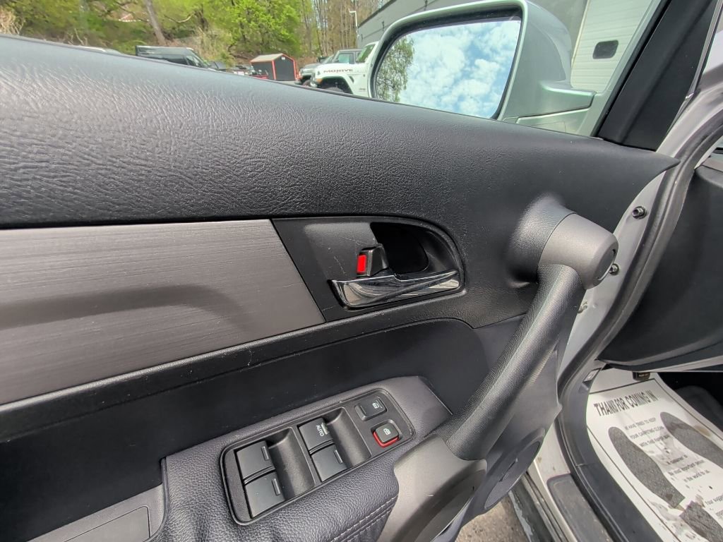 Used 2010 Honda CR-V EX-L image 11