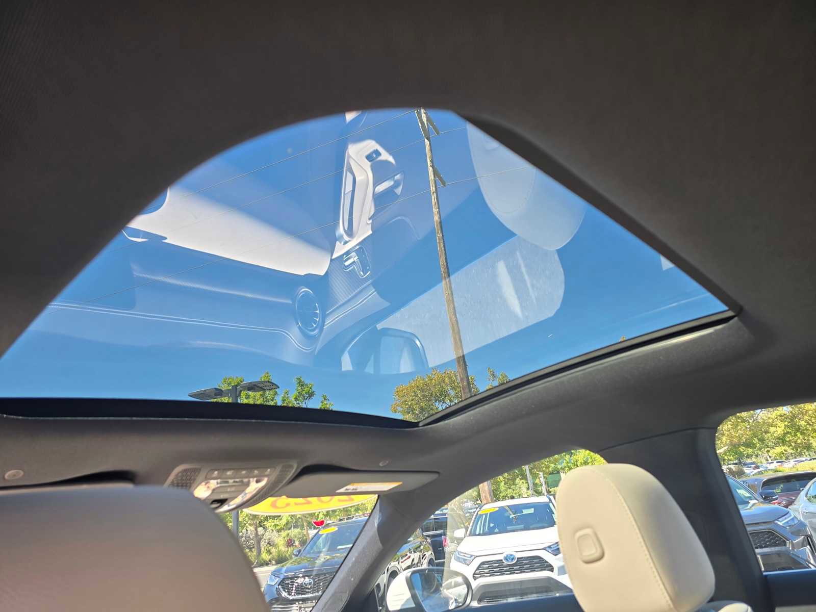 Certified 2025 Mercedes-Benz CLA 250 image 21