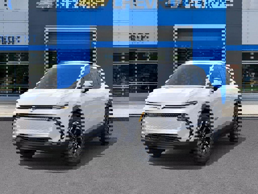 New 2026 Chevrolet Equinox EV LT image 6