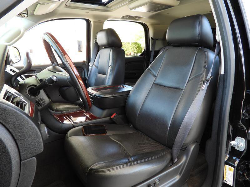 Used 2013 Cadillac Escalade Luxury image 47