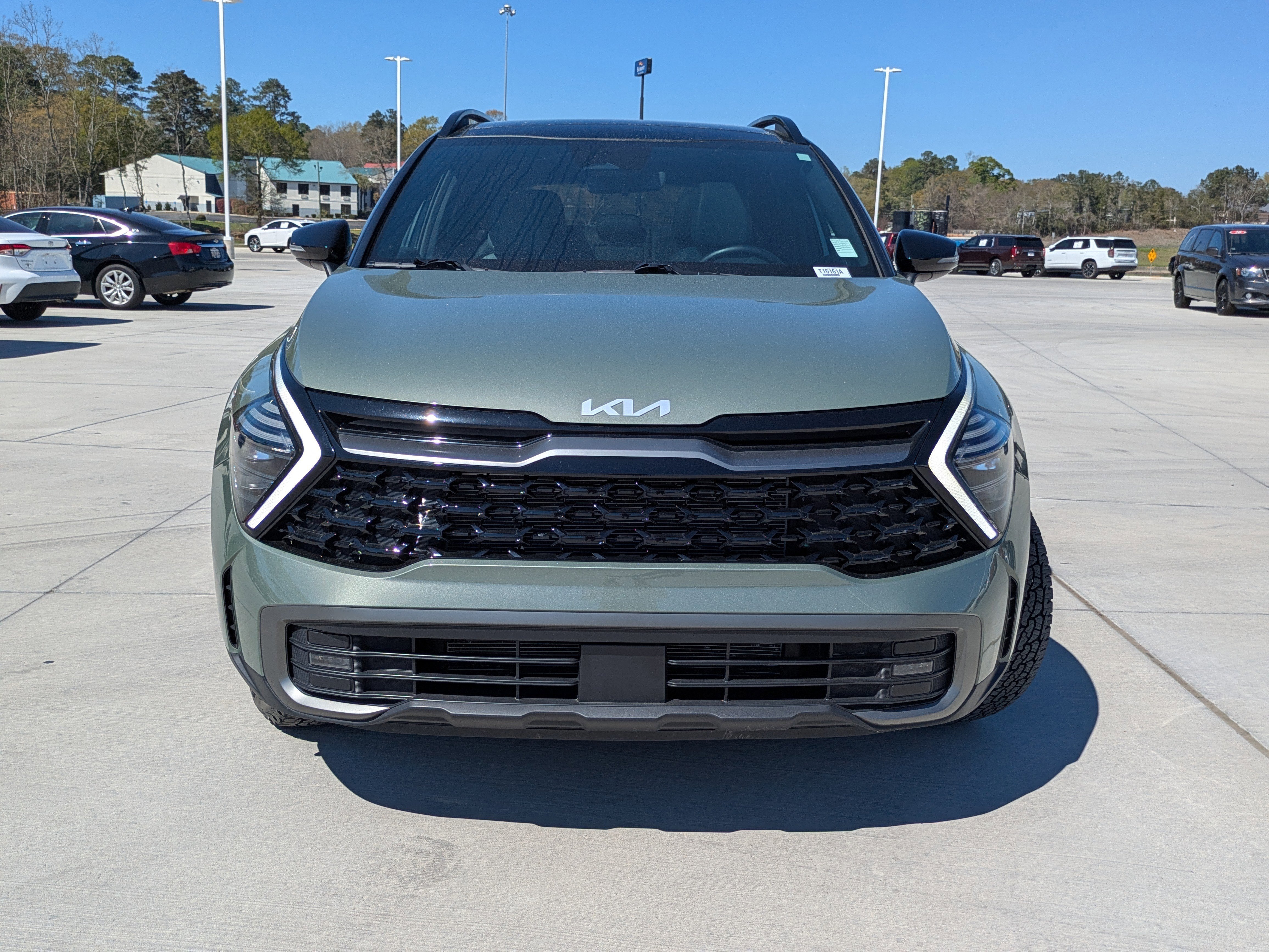 Used 2024 Kia Sportage X-Pro image 2