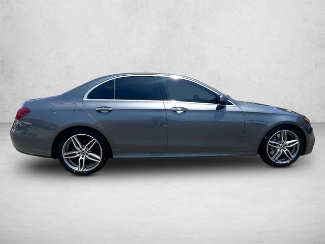 Used 2020 Mercedes-Benz E 350 Sedan image 5